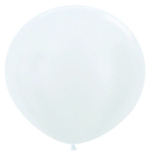 24 Pearl White